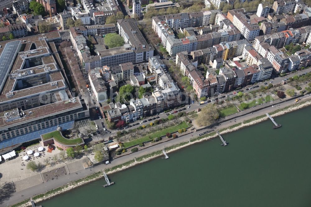 Mainz from above - Park in the area of the Uferstrasse in the old town of Mainz in Rhineland-Palatinate