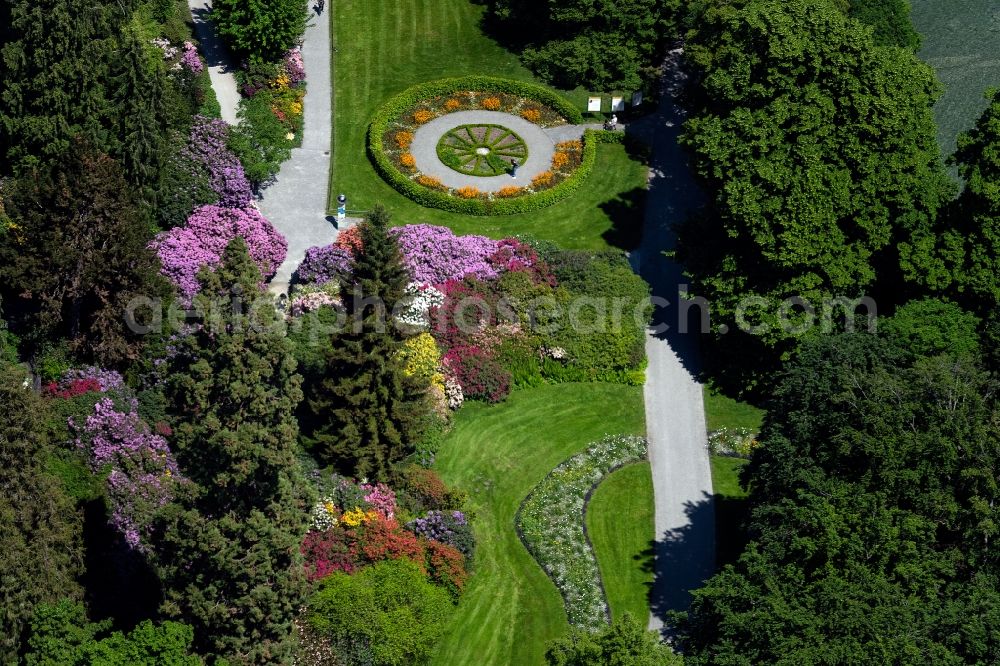 Aerial photograph Konstanz - Park of on Palmenhaus in Konstanz at island Mainau in the state Baden-Wuerttemberg, Germany