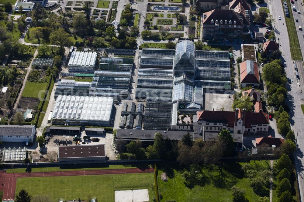 Aerial photograph München - Park of Botanische Staatssammlung and Botanischer Garten along the Menzinger Strasse in the district Neuhausen-Nymphenburg in Munich in the state Bavaria, Germany