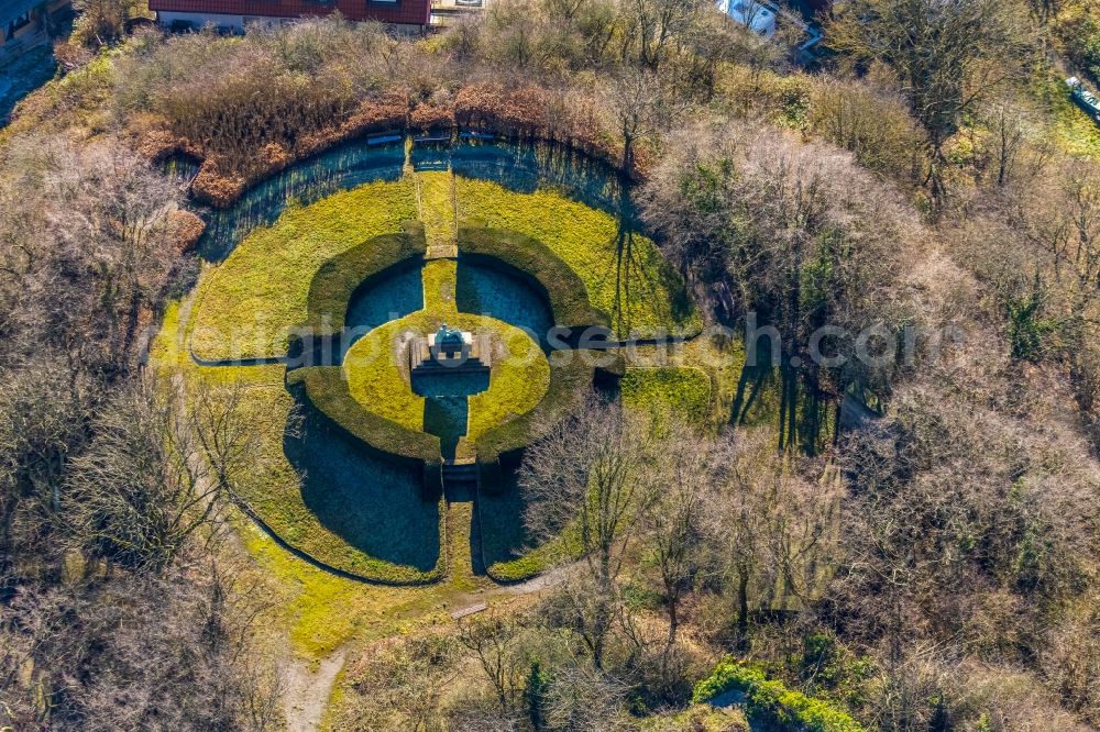 Aerial image Wetter (Ruhr) - Park near the former castle complex and fortress castle ruins castle Volmarstein in Wetter (Ruhr) in the state North Rhine-Westphalia, Germany