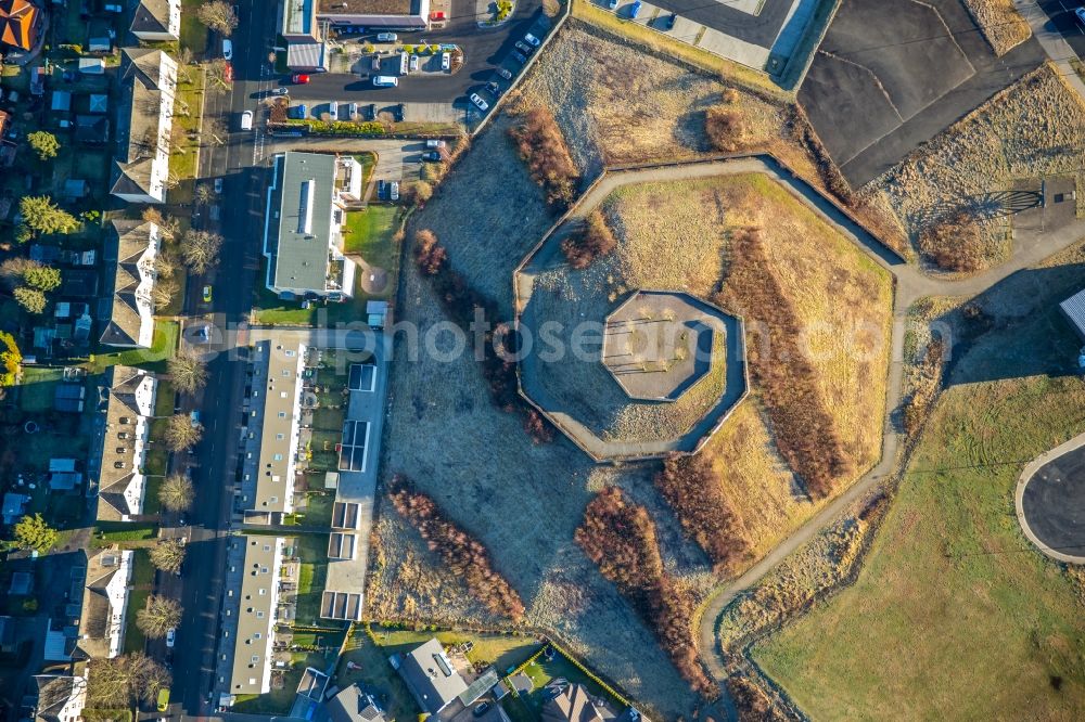 Aerial image Bochum - Park of an der Dietrich-Benking-street in Bochum in the state North Rhine-Westphalia