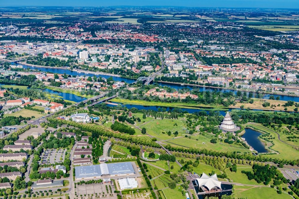 Aerial photograph Magdeburg - Park of Elbauenpark in Magdeburg in the state Saxony-Anhalt, Germany