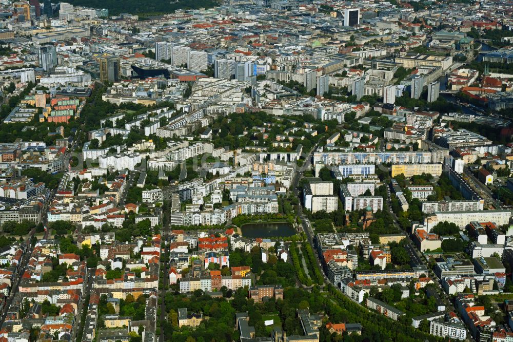 Berlin from above - Park of Engelbecken on Engeldamm - Bethaniendamm in the district Mitte in Berlin, Germany