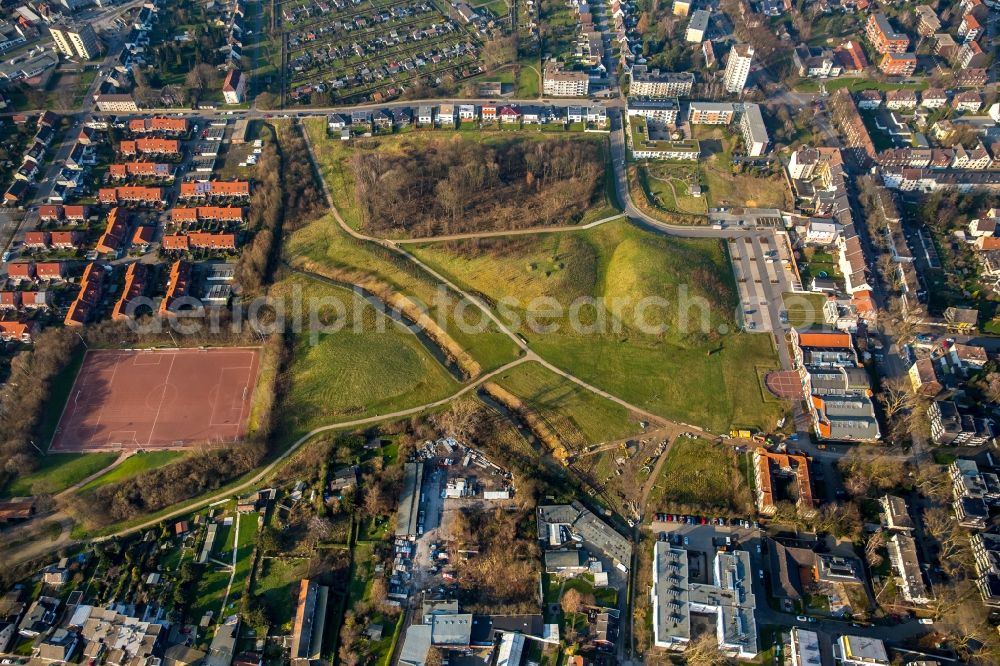 Herne from the bird's eye view: Park near Flottmann-Hallen on Strasse des Bohrhammers in Herne in the state North Rhine-Westphalia