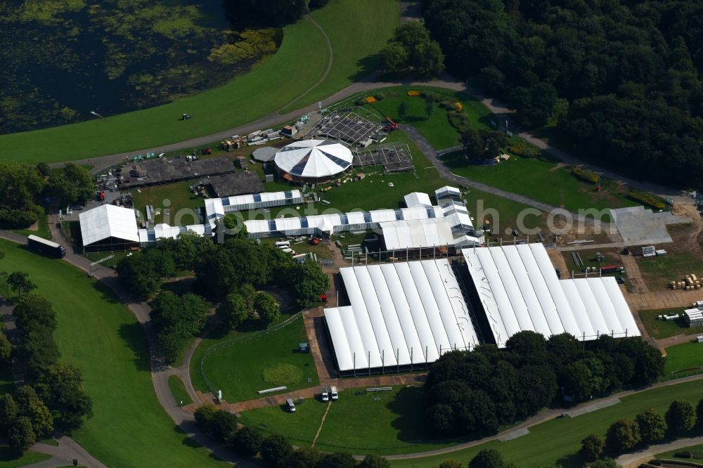 Aerial photograph Bonn - Park of Freizeitpark Rheinau in Bonn in the state North Rhine-Westphalia, Germany