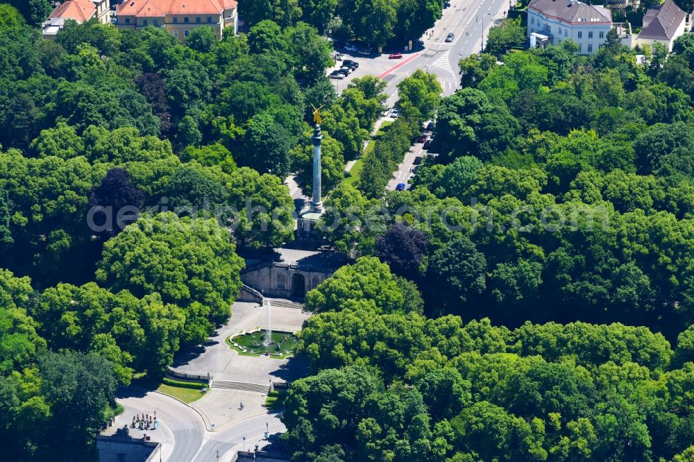 Aerial photograph München - Park of Angel of Peace on Prinzregentenstrasse in the district Bogenhausen in Munich in the state Bavaria, Germany