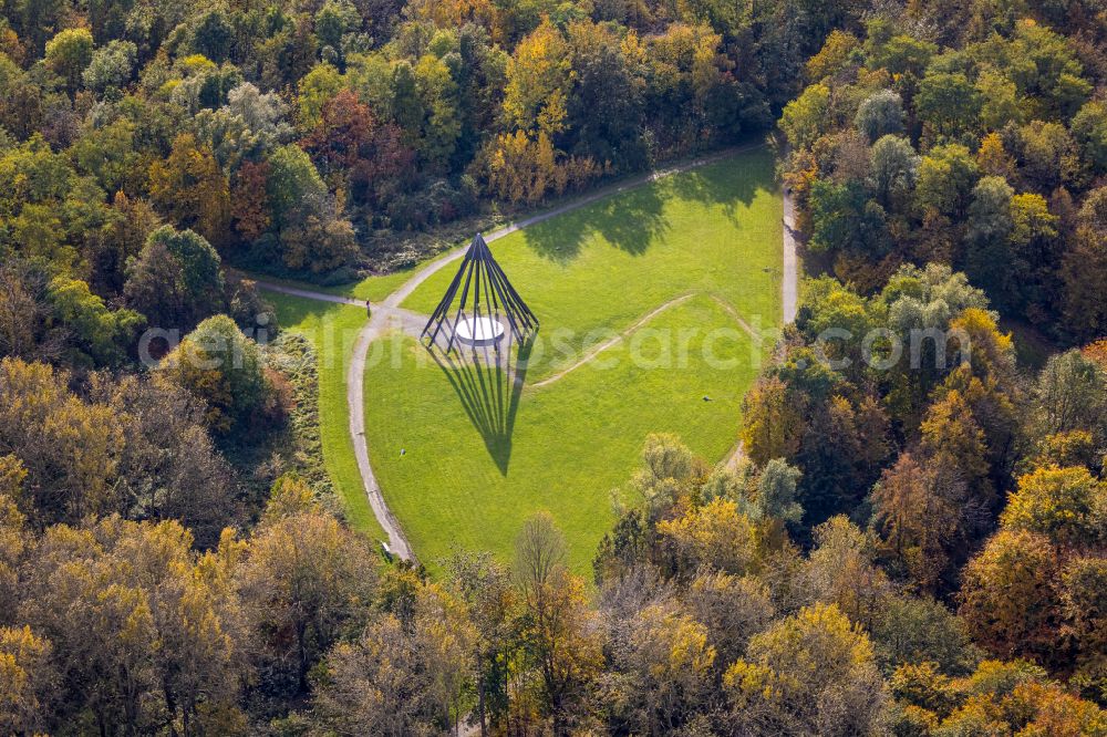 Bottrop from above - Park of Gesundheitspark Quellenbusch in the district Stadtmitte in Bottrop in the state North Rhine-Westphalia