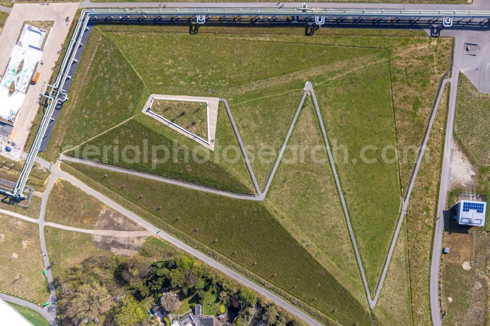 Aerial image Gelsenkirchen - Park of Glueckauf Park - Park of Wandels in the district Hassel in Gelsenkirchen at Ruhrgebiet in the state North Rhine-Westphalia, Germany