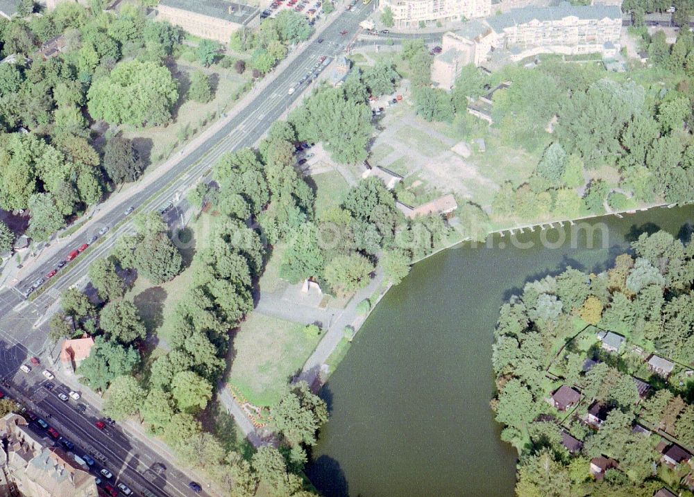 Berlin from above - Park and land on Generalshof on the banks of the Old Spree in Berlin - Koepenick in Berlin