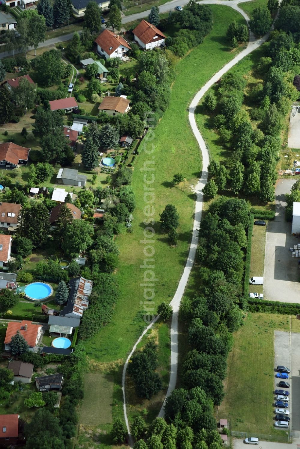 Hoppegarten from above - Park of on Handwerkerstrasse in Hoppegarten in the state Brandenburg