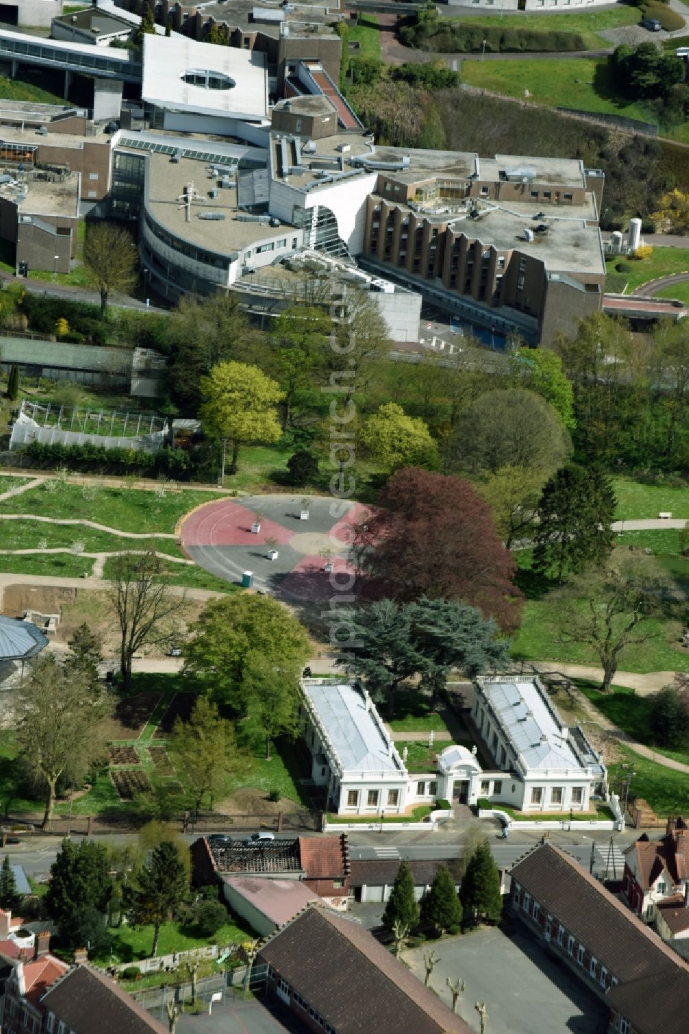 Lievin from above - Jardin Public Garden of Rue du 4 Septembre in Lievin in Nord-Pas-de-Calais Picardy, France