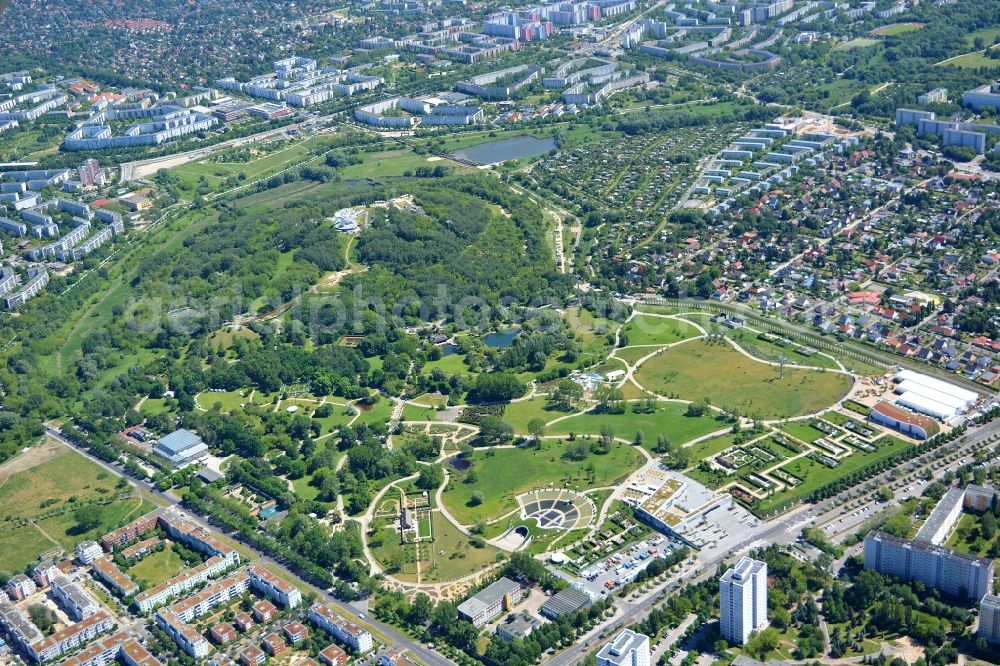 Berlin from above - Park plant at the Kienberg on the exhibition grounds of the IGA 2017 in Berlin, Germany