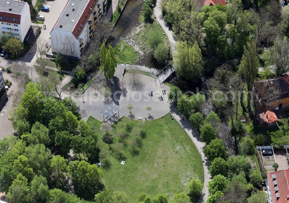 Aerial image Erfurt - Park of Klein-Venedig on Gera in the district Altstadt in Erfurt in the state Thuringia, Germany