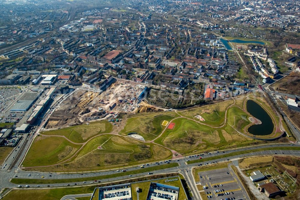 Essen from above - Krupp Park with a pond in the West of the city center of Essen in the state of North Rhine-Westphalia