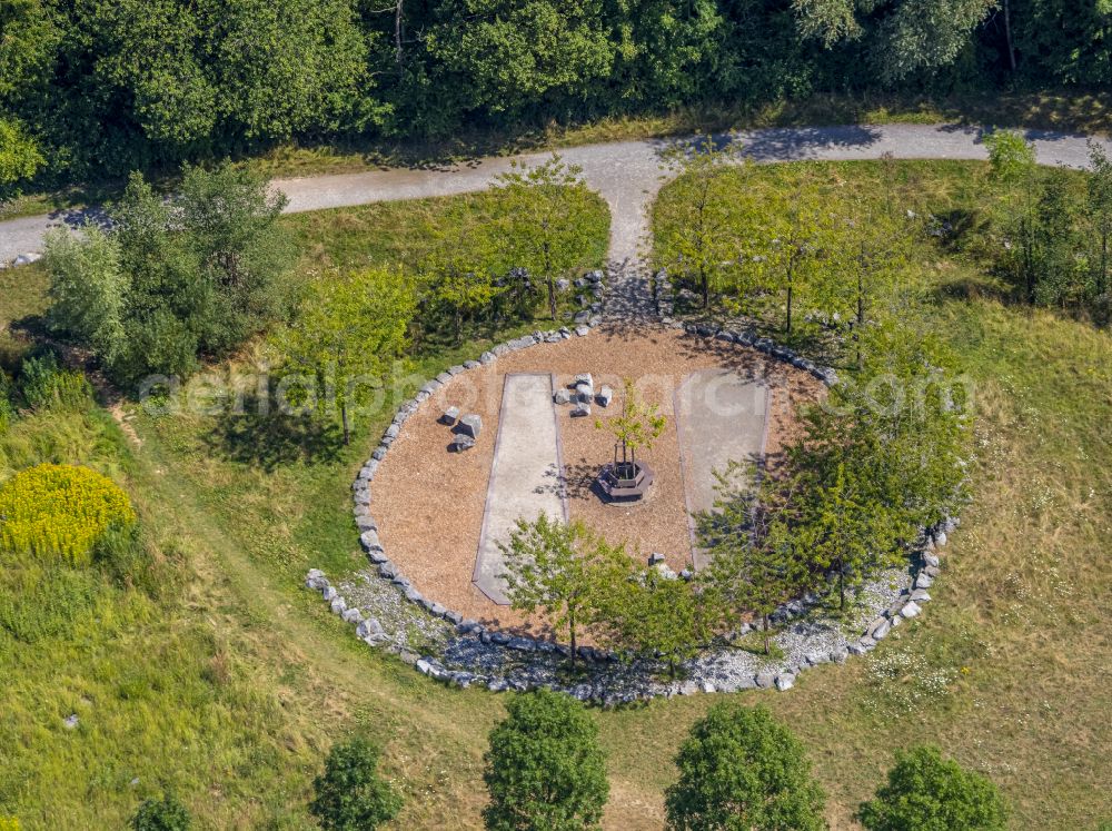 Velbert from above - Park of Landschaftspark Eigner-Schlammteich in Velbert in the state North Rhine-Westphalia, Germany