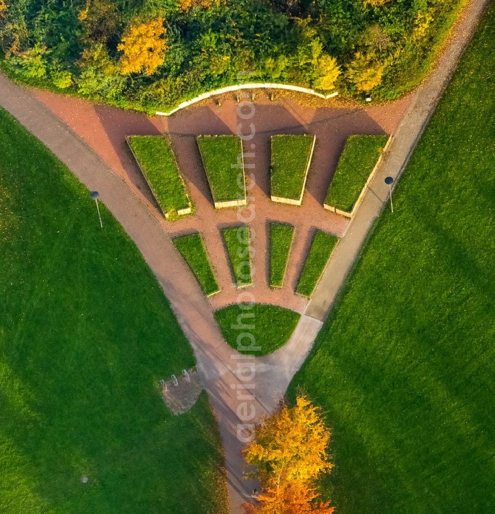 Gladbeck from above - Park of Lindemannweg in Gladbeck in the state North Rhine-Westphalia