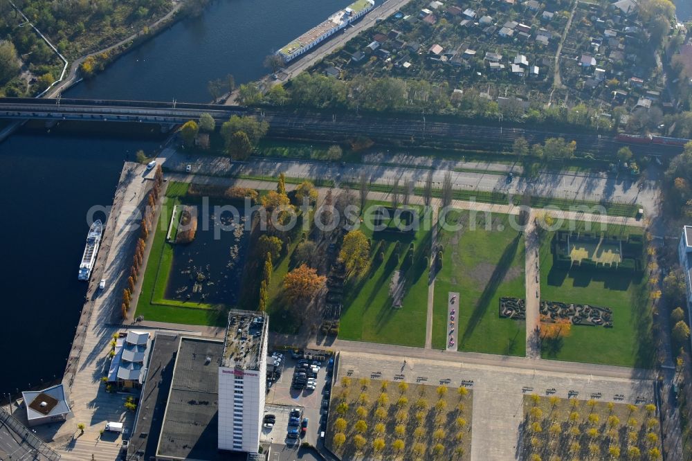 Aerial photograph Potsdam - Park of Lustgarten on havel river in Potsdam in the state Brandenburg, Germany