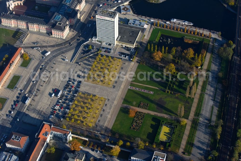 Potsdam from the bird's eye view: Park of Lustgarten on havel river in Potsdam in the state Brandenburg, Germany