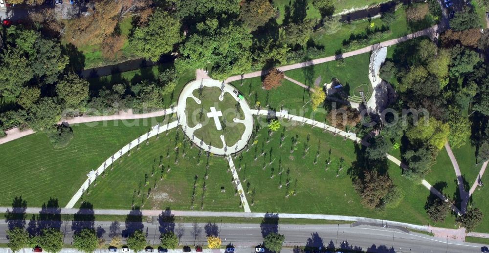 Lutherstadt Wittenberg from the bird's eye view: Park of Luthergarten in Lutherstadt Wittenberg in the state Saxony-Anhalt