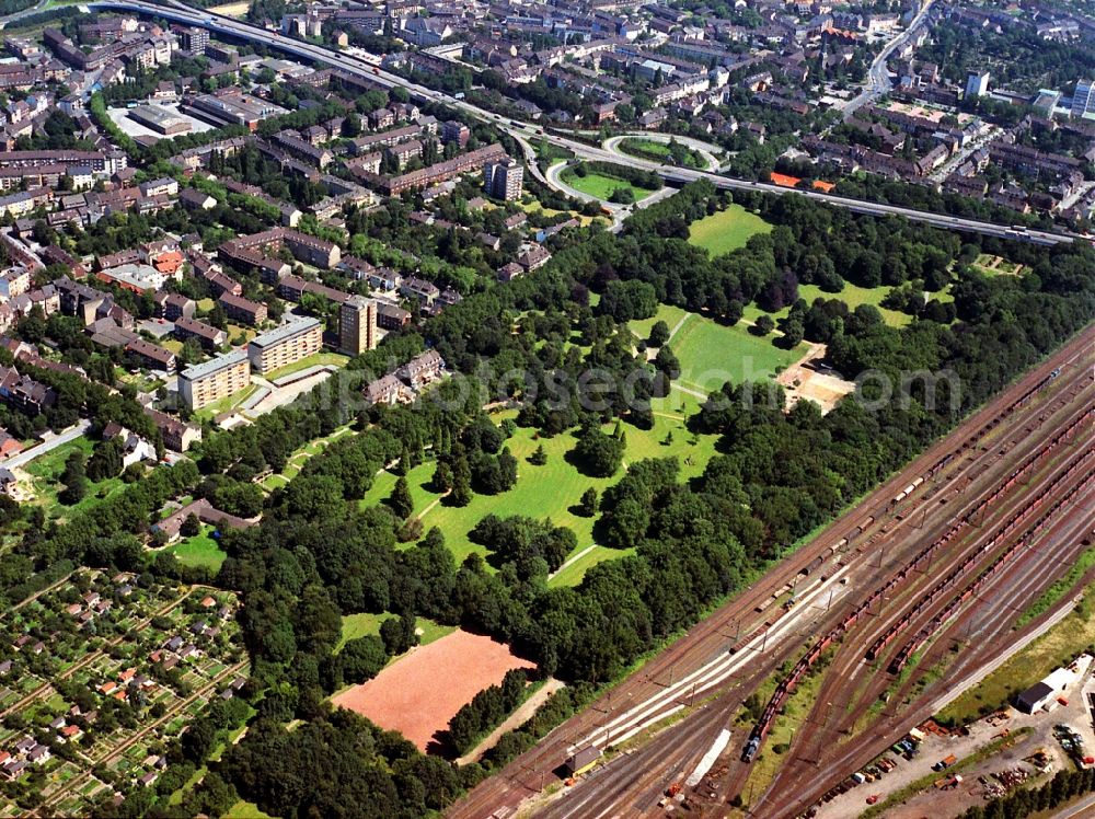 Duisburg from above - Park of Meidericher Stadtpark in Duisburg in the state North Rhine-Westphalia