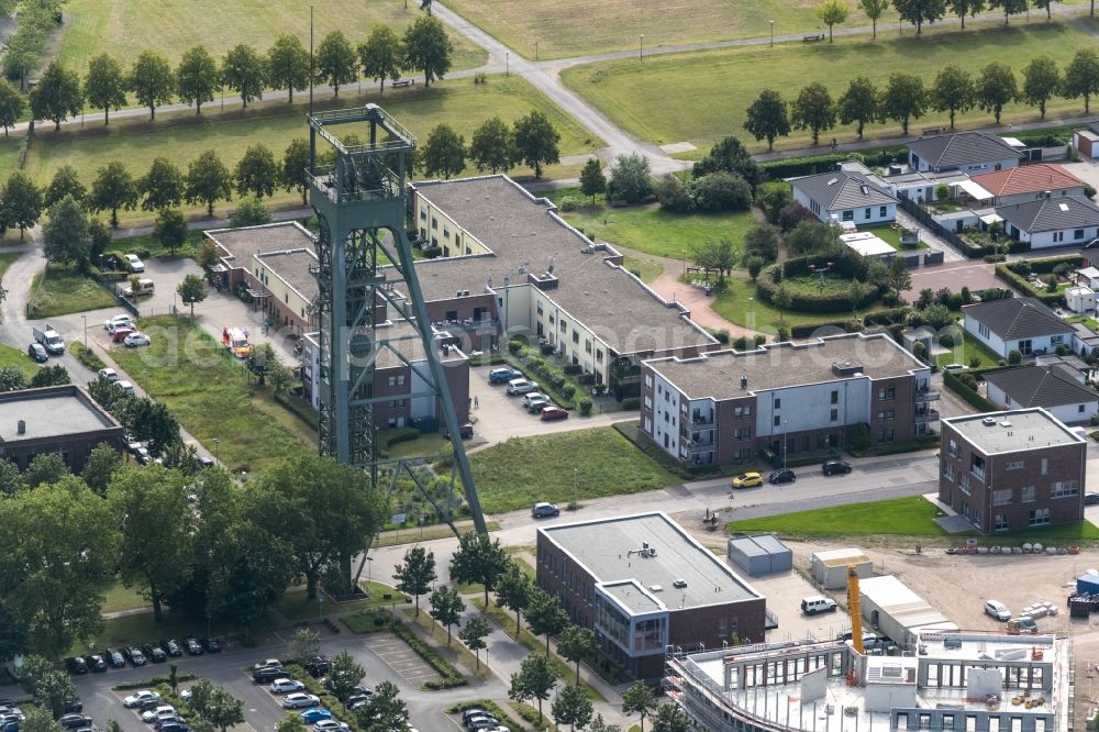 Oberhausen from above - Park of OLGA-Park with former headframe and Steigerhaus now office of CONTACT GmbH, Agentur fuer Kommunikation, Sport und Event in Oberhausen in the state North Rhine-Westphalia, Germany