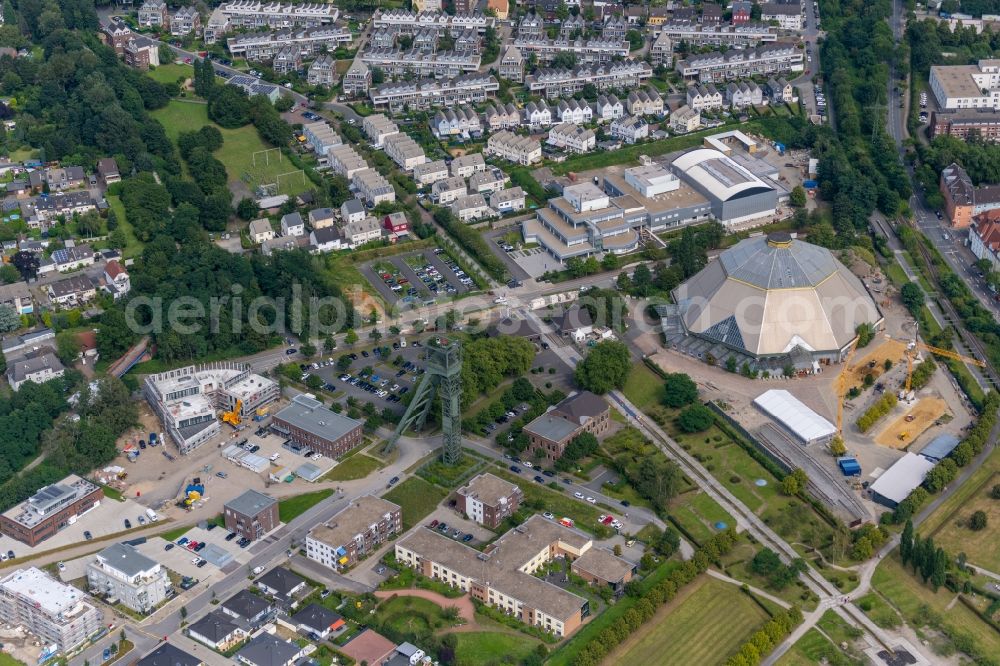 Oberhausen from the bird's eye view: Park of OLGA-Park with former headframe and Steigerhaus in Oberhausen in the state North Rhine-Westphalia, Germany