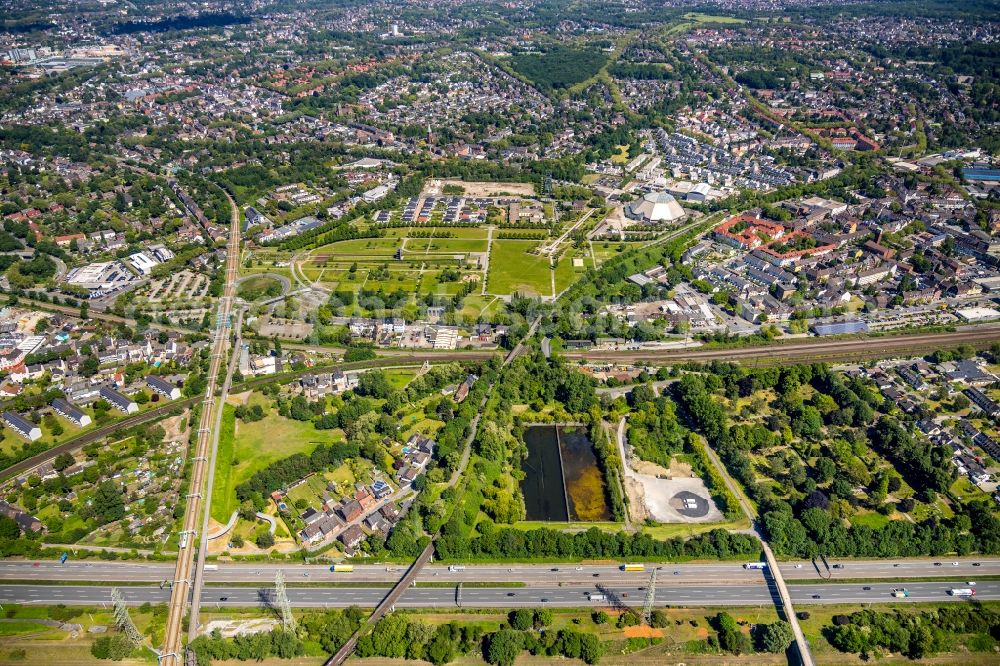 Oberhausen from the bird's eye view: Park OLGA-Park on the site of the former coal mine Osterfeld in Oberhausen in the state of North Rhine-Westphalia, Germany