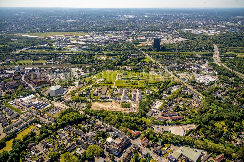 Oberhausen from the bird's eye view: Park OLGA-Park on the site of the former coal mine Osterfeld in Oberhausen in the state of North Rhine-Westphalia, Germany