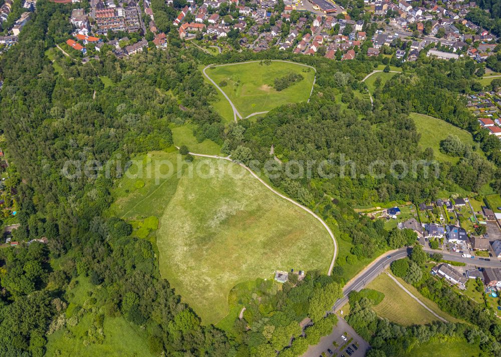 Bochum from above - Park of Park Koenigsgrube on street Guennigfelder Strasse in Bochum at Ruhrgebiet in the state North Rhine-Westphalia, Germany