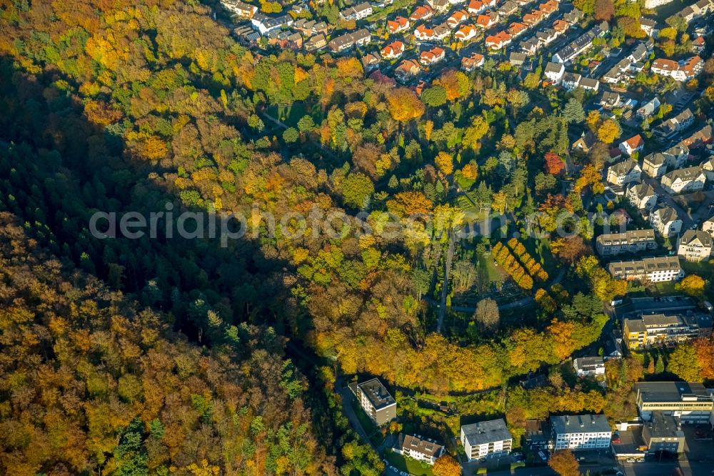 Aerial image Wetter (Ruhr) - Park of Park of silence and the city cemetery in the Gartenstrasse in Wetter (Ruhr) in the state North Rhine-Westphalia