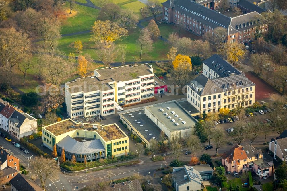 Aerial photograph Dinslaken - Park of om place d Agen in the district Ruhr Metropolitan Area in Dinslaken in the state North Rhine-Westphalia