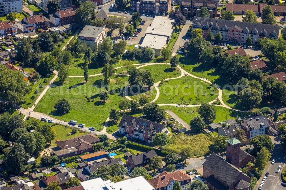 Aerial photograph Herne - Park of Quartierpark Klosterstrasse in the district Wanne-Eickel in Herne at Ruhrgebiet in the state North Rhine-Westphalia, Germany