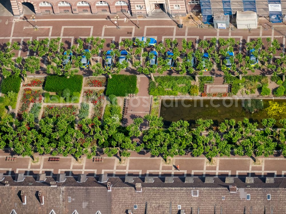 Aerial photograph Oberhausen - Park Saporoshje-Platz between Goebenstrasse and Paul-Reusch-Strasse in Oberhausen in the Ruhr area in the state of North Rhine-Westphalia, Germany