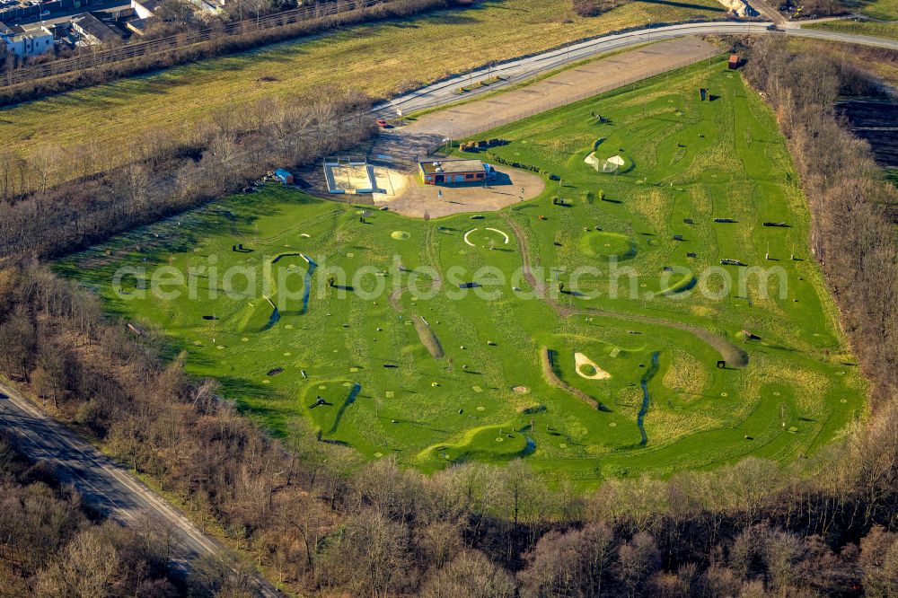 Aerial photograph Dortmund - Park of of Soccerpark Westfalen Fussballgolf on Am Zechenbahnhof in the district Eving in Dortmund in the state North Rhine-Westphalia, Germany