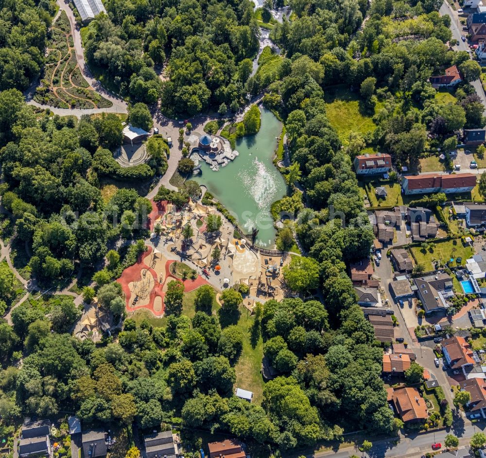 Hamm from the bird's eye view: Park grounds on Maximilianpark Hamm GmbH in Hamm in the state North Rhine-Westphalia, Germany