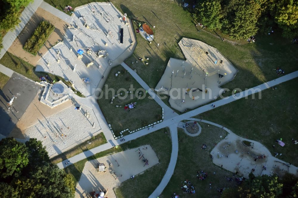 Berlin from above - Park with playground with sandy areas in Park am Buschkrug in Berlin