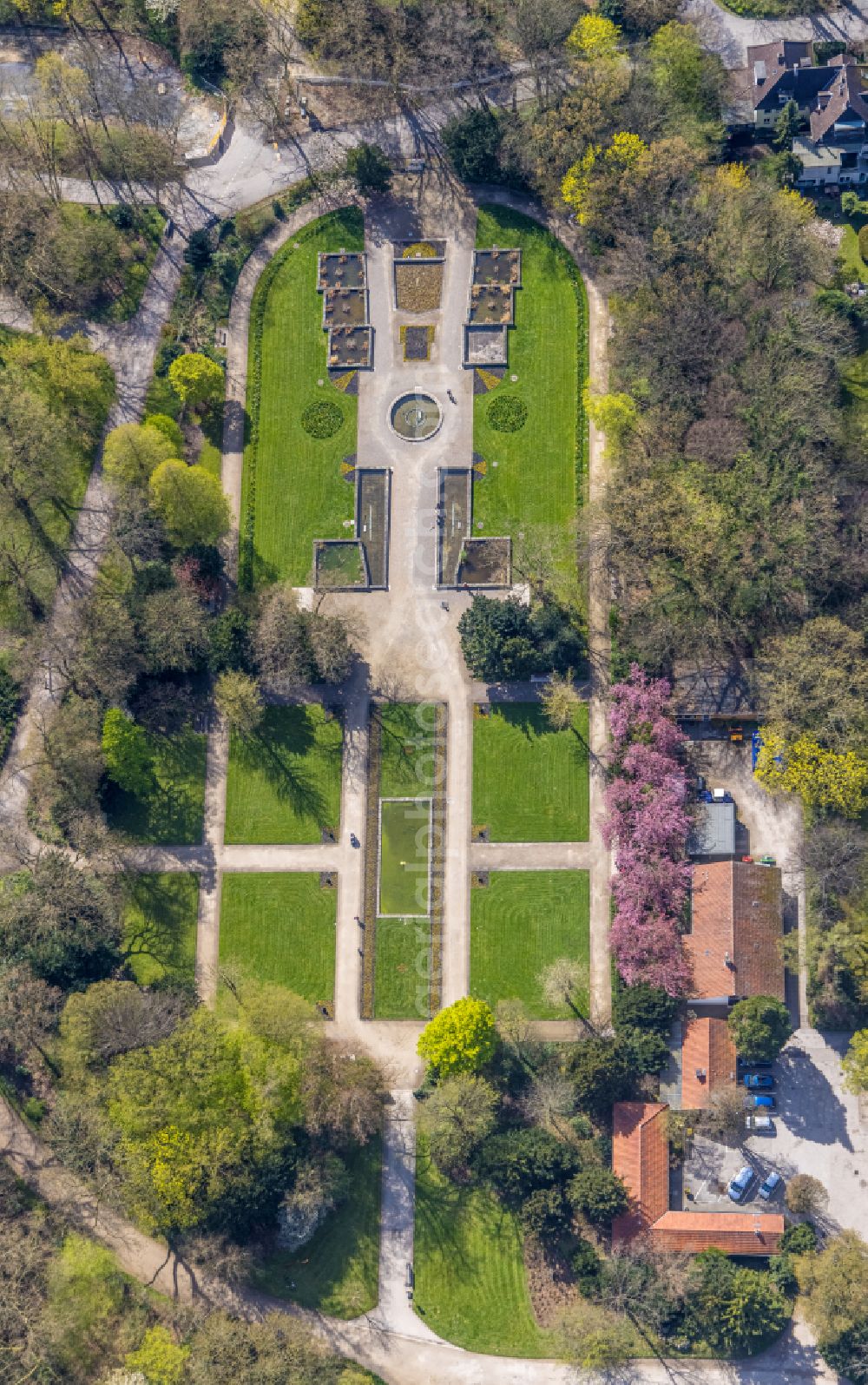 Aerial photograph Gelsenkirchen - Park of Stadtgarten Gelsenkirchen in the district Altstadt in Gelsenkirchen at Ruhrgebiet in the state North Rhine-Westphalia, Germany