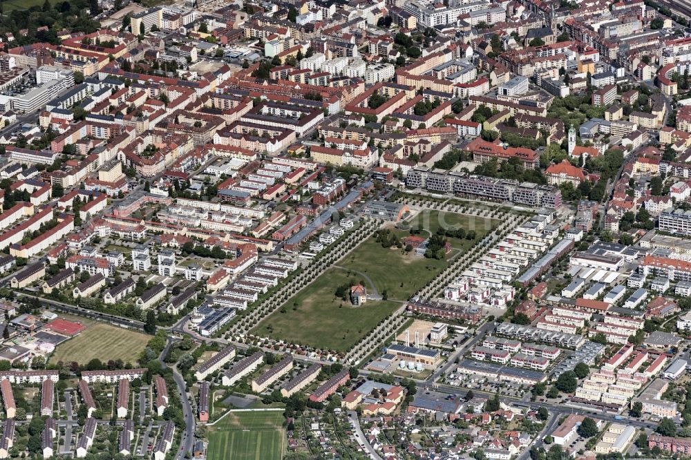 Aerial photograph Fürth - Park of of Stadtpark in Fuerth in the state Bavaria, Germany