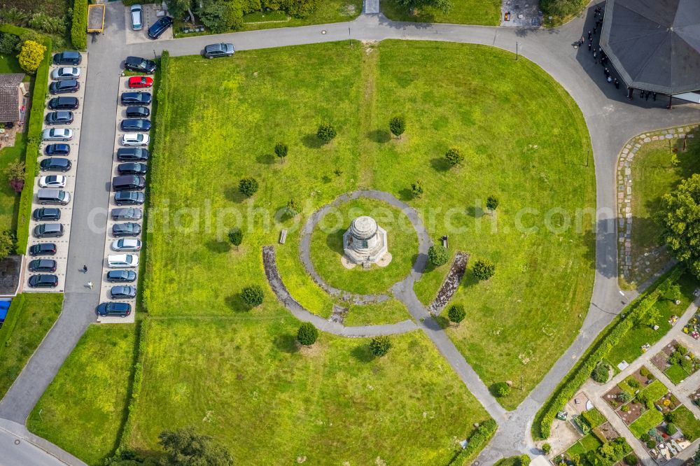 Aerial image Dellwig - Park of Strickherdicker Weg - Eheweg in Dellwig in the state North Rhine-Westphalia, Germany