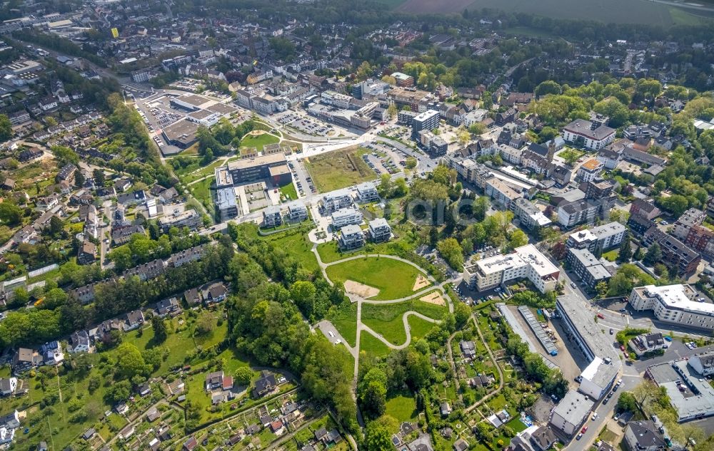 Heiligenhaus from above - Park of Thormaelenpark in Heiligenhaus at Ruhrgebiet in the state North Rhine-Westphalia, Germany