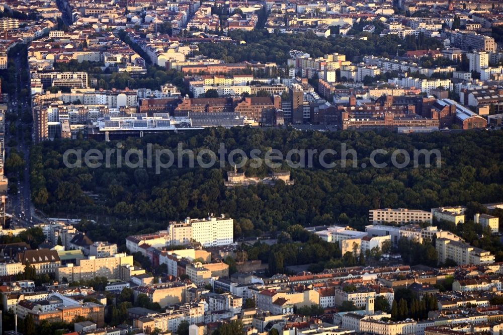 Aerial photograph Berlin - Park of Volkspark Humboldthain in Berlin, Germany