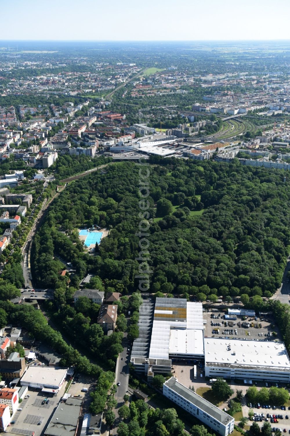 Aerial image Berlin - Park of Volkspark Humboldthain on Brunnenstrasse in Berlin, Germany