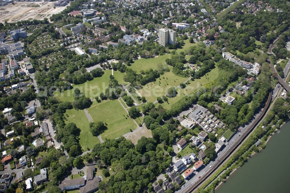 Mainz from above - Park of Volkspark Mainz in the district Weisenau in Mainz in the state Rhineland-Palatinate, Germany