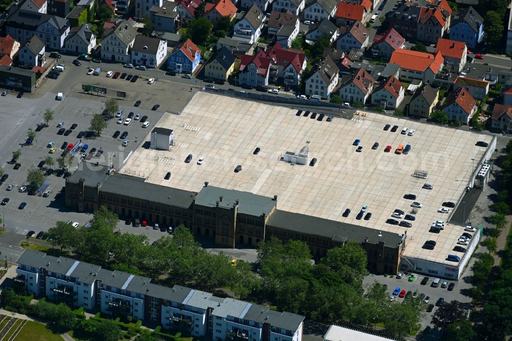 Aerial photograph Bielefeld - Parking deck on the building of shopping center real on Teuteburger Strasse in Bielefeld in the state North Rhine-Westphalia, Germany