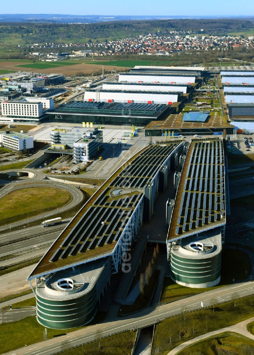 Aerial photograph Stuttgart - Parking deck on the building of the car park at the airport grounds in Stuttgart in the state Baden-Wurttemberg