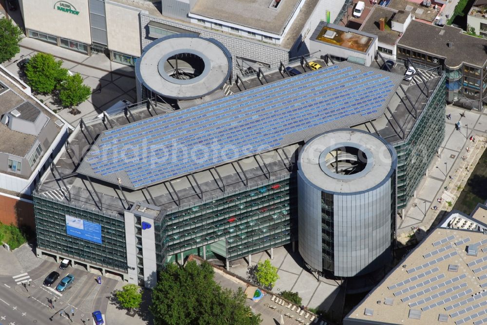 Aerial photograph Ulm - Parking deck on the building of the car park Parkhaus Deutschhaus in Ulm in the state Baden-Wuerttemberg, Germany