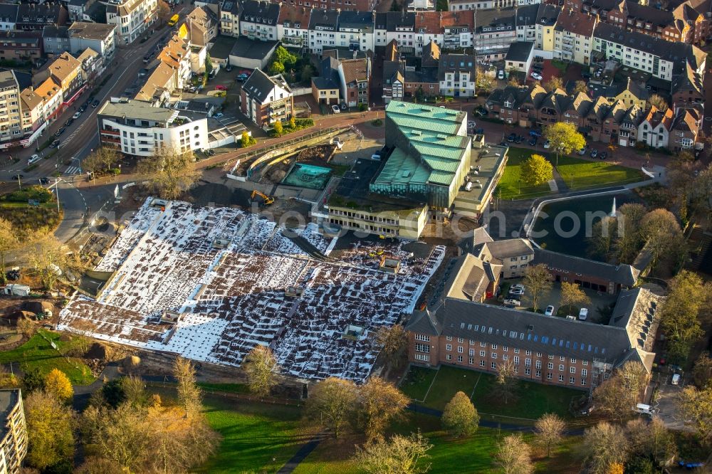 Dinslaken from the bird's eye view: Construction for sealing and restoration on parking deck in building the underground garage in Dinslaken in the state North Rhine-Westphalia