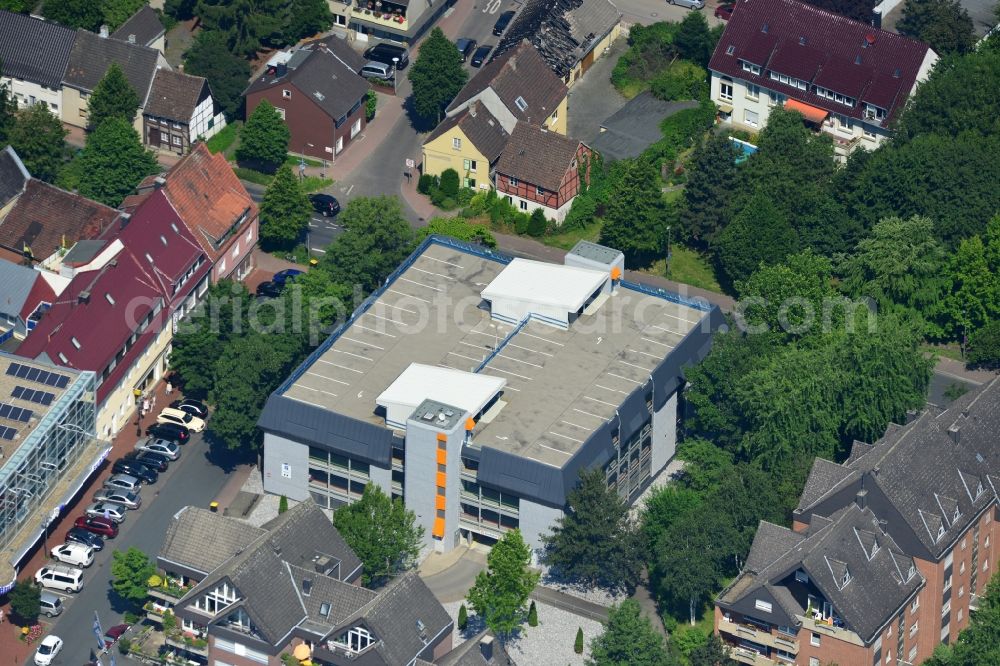 Kamen from the bird's eye view: Parking in the downtown Kamen in the state of North Rhine-Westphalia