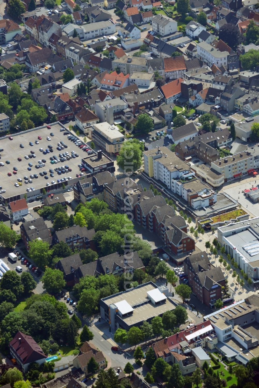 Aerial image Kamen - Parking in the downtown Kamen in the state of North Rhine-Westphalia