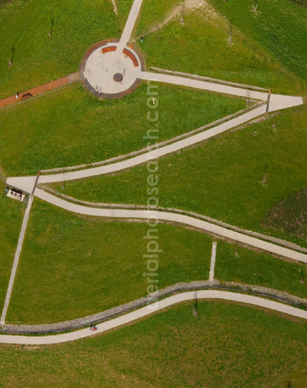 Aerial photograph Dortmund - Parkland on a man made mound in Dortmund in North Rhine-Westphalia